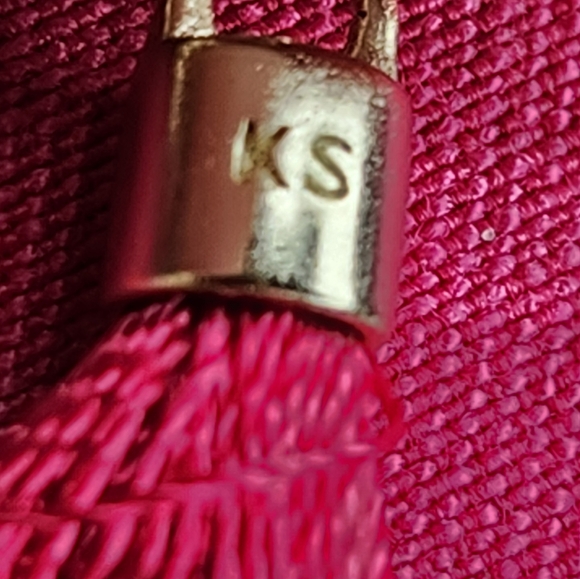 Kendra Scott Necklace - Picture 7 of 14